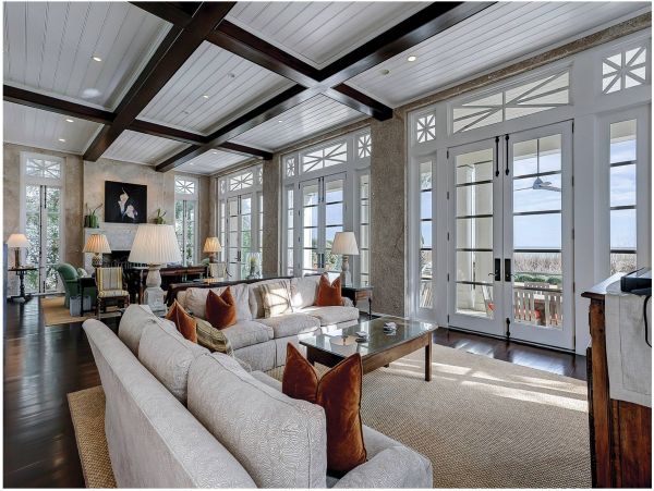 On Beach Vacation Home Five Bedroom in Hilton Head