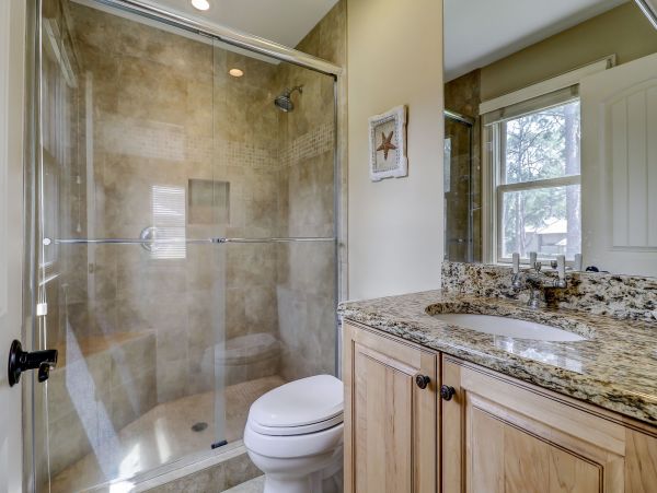 Hilton Head Five Bedroom Home Short Sandy Stroll to the Beach