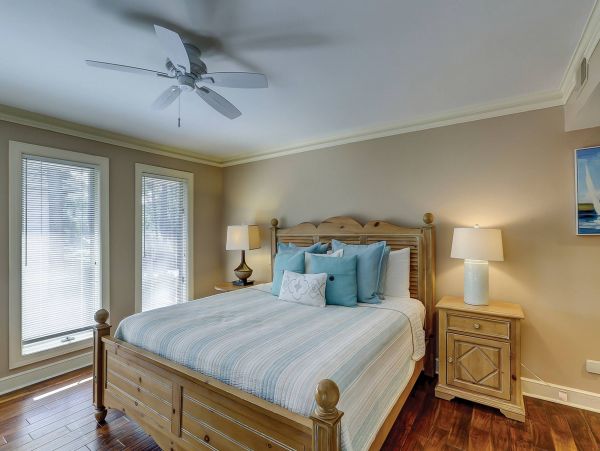 Steps to the Beach Vacation Home in Hilton Head 5 Bedrooms