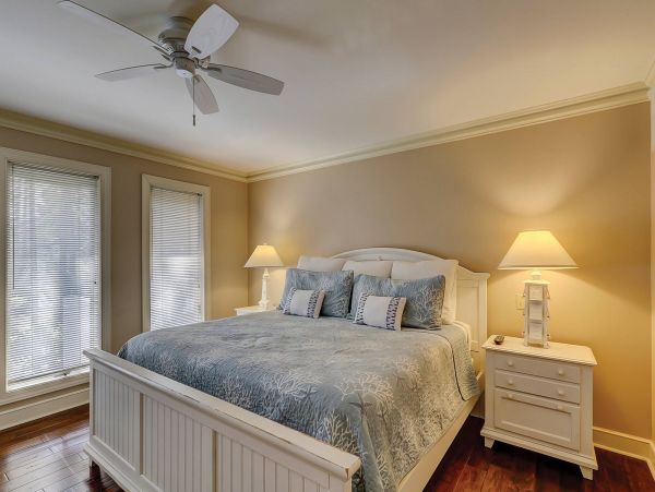 Steps to the Beach Vacation Home in Hilton Head 5 Bedrooms