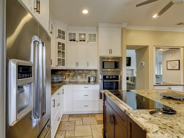 Steps to the Beach Vacation Home in Hilton Head 5 Bedrooms