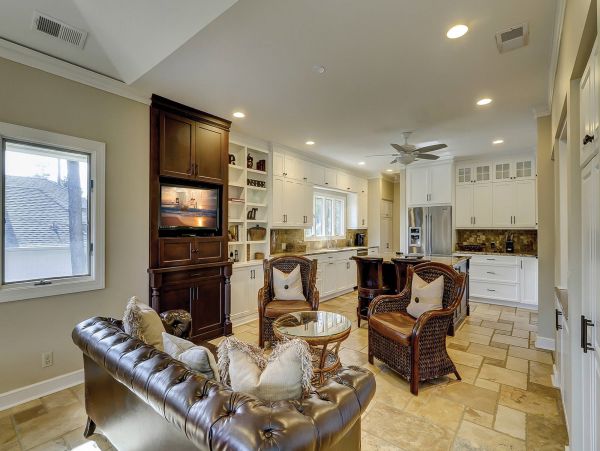 Steps to the Beach Vacation Home in Hilton Head 5 Bedrooms
