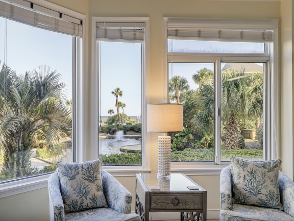 Stunning Three Bedroom Vacation Condo/Villa Chic Residence