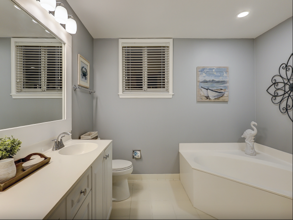 Stunning Three Bedroom Vacation Condo/Villa Chic Residence