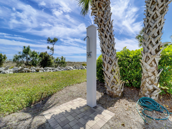 Hilton Head Seven Bedroom Luxury Vacation Home Private Pool