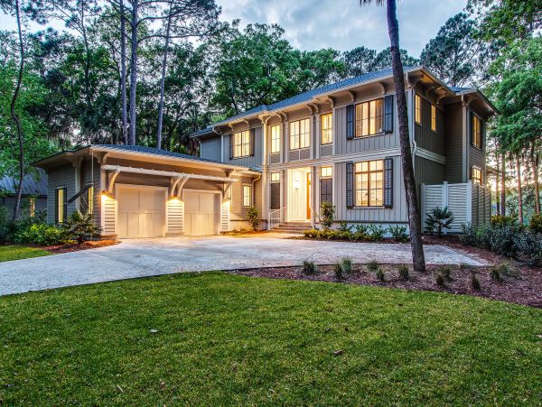 Hilton Head Vacation Pool Home Five Bedroom Walk to Beach