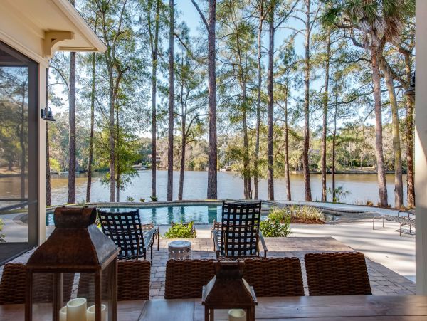 Hilton Head Vacation Pool Home Five Bedroom Walk to Beach