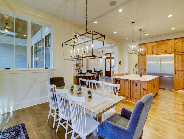 Hilton Head Vacation Pool Home Five Bedroom Walk to Beach