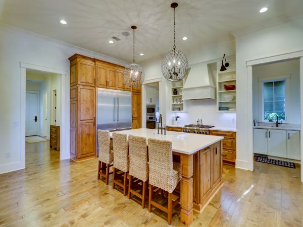 Hilton Head Vacation Pool Home Five Bedroom Walk to Beach
