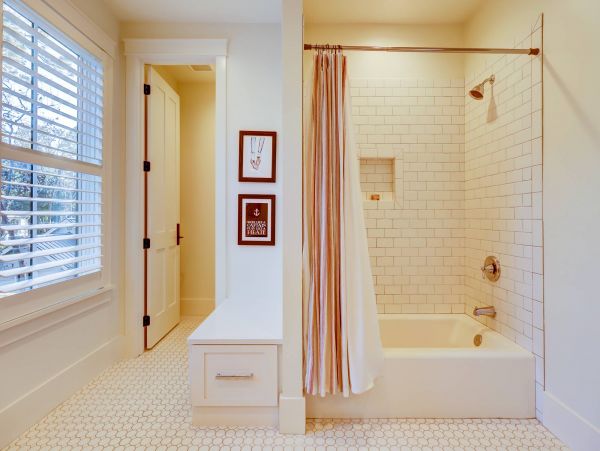 Hilton Head Vacation Pool Home Five Bedroom Walk to Beach
