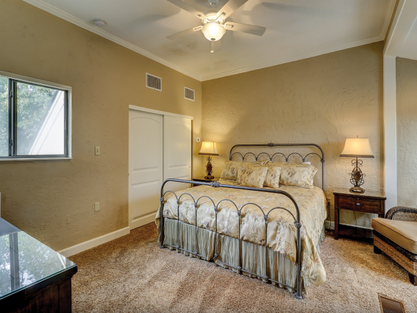 Luxurious Hilton Head Rental: Golf Views and Private Pool