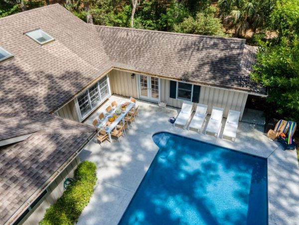 Hilton Head Vacation Home Four Bedroom Walk to Beach