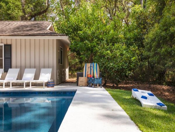 Hilton Head Vacation Home Four Bedroom Walk to Beach