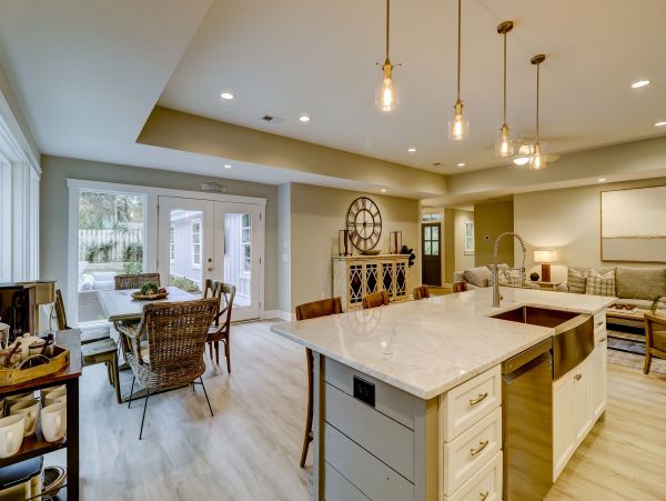 Charming Vacation Rental with 5 Bedrooms & Private Pool