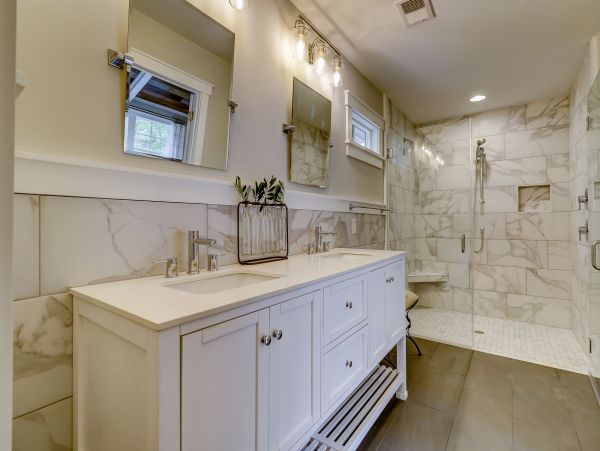 Charming Vacation Rental with 5 Bedrooms & Private Pool