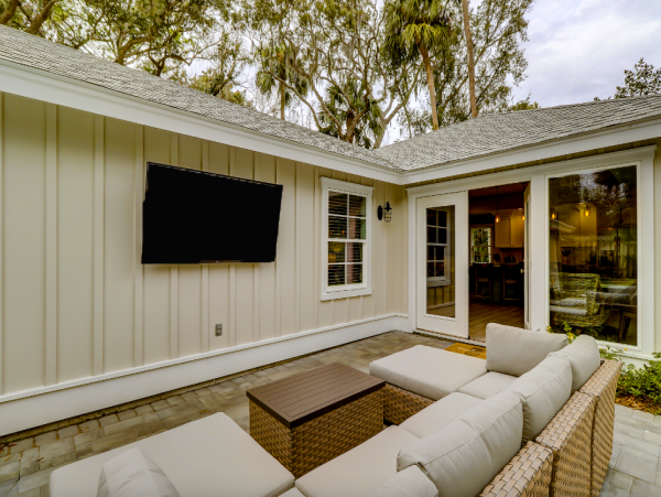 Charming Vacation Rental with 5 Bedrooms & Private Pool