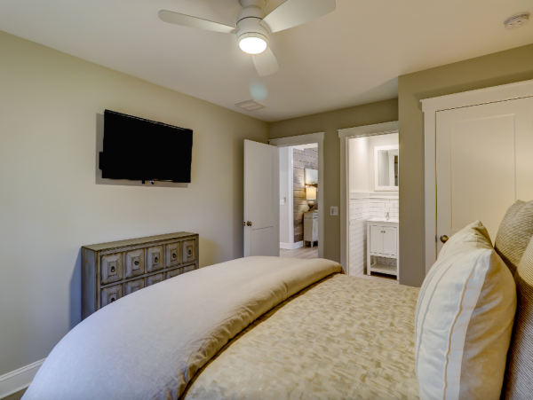 Charming Vacation Rental with 5 Bedrooms & Private Pool