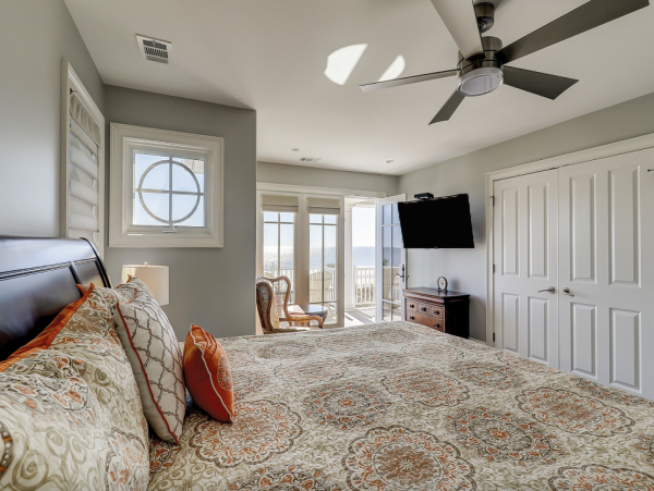 Oceanfront Luxury Seven Bedroom Vacation Rental