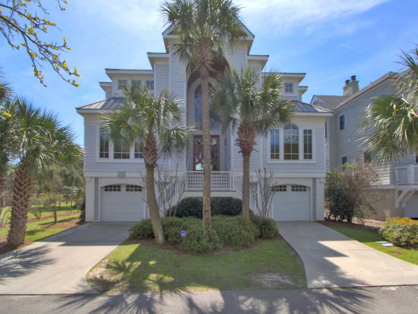Oceanfront Luxury Seven Bedroom Vacation Rental