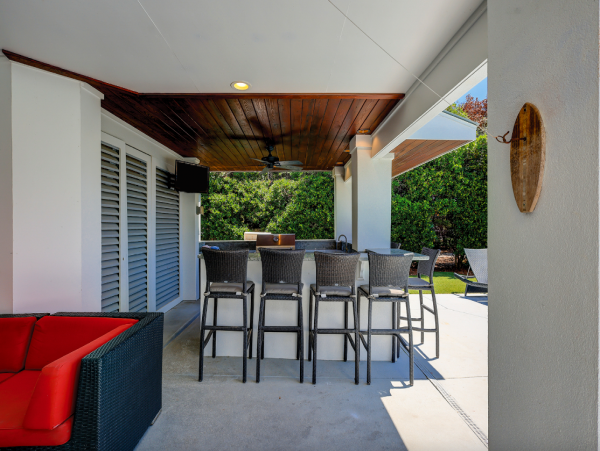 Oceanfront Luxury Seven Bedroom Vacation Rental