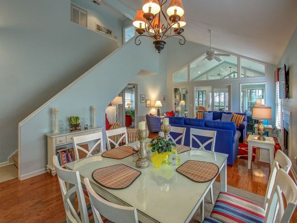 Charming Vacation Home in Hilton Head Sleeps 10 Guests