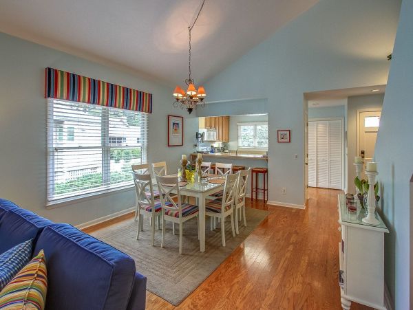 Charming Vacation Home in Hilton Head Sleeps 10 Guests
