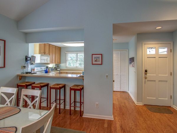 Charming Vacation Home in Hilton Head Sleeps 10 Guests