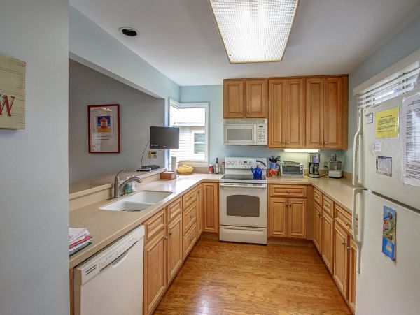Charming Vacation Home in Hilton Head Sleeps 10 Guests
