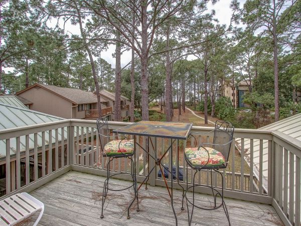 Charming Vacation Home in Hilton Head Sleeps 10 Guests