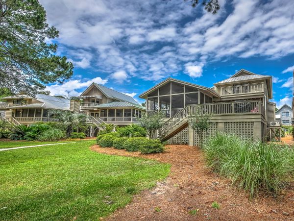 Charming Vacation Home in Hilton Head Sleeps 10 Guests