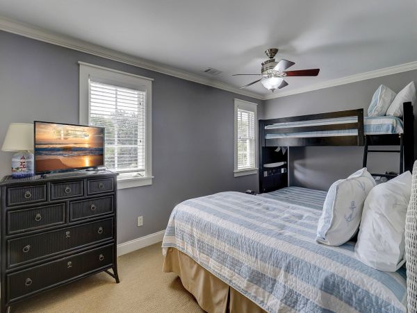 Hilton Head Luxury Vacation Pool Rental 6 Bedrooms Elevator