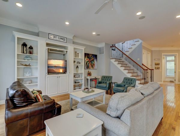 Nothing Short Of Fabulous - Hilton Head Vacation Pool Home 14 Guests