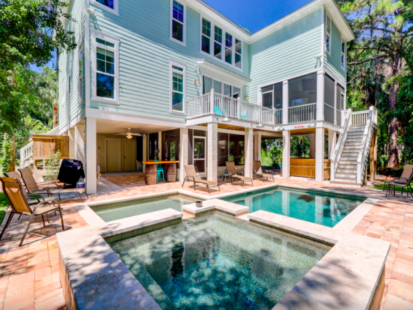 Hilton Head Beachside Bliss: Your Ultimate Island Retreat