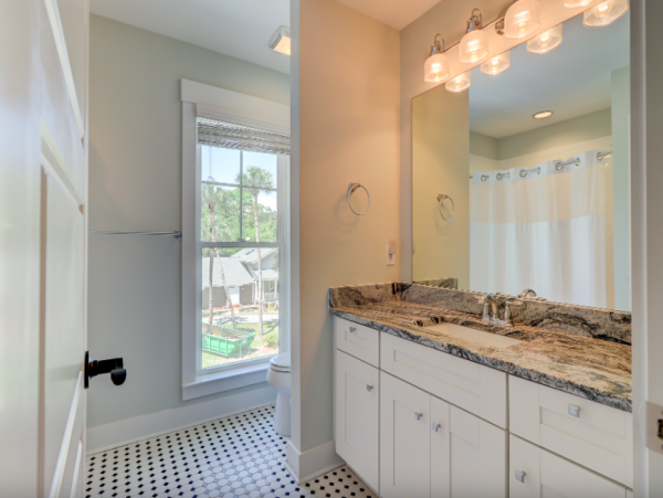 Hilton Head Beachside Bliss: Your Ultimate Island Retreat