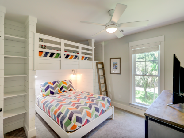 Hilton Head Beachside Bliss: Your Ultimate Island Retreat