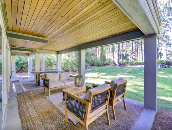 Luxurious Hilton Head Escape with Pool, Spa & Convenient Beach Access
