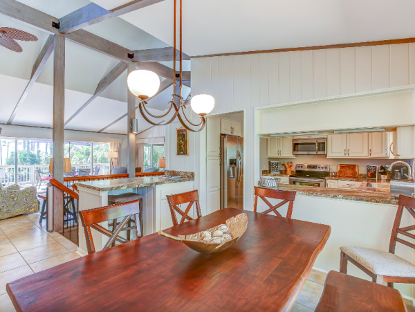 Luxurious Hilton Head Escape with Pool, Spa & Convenient Beach Access