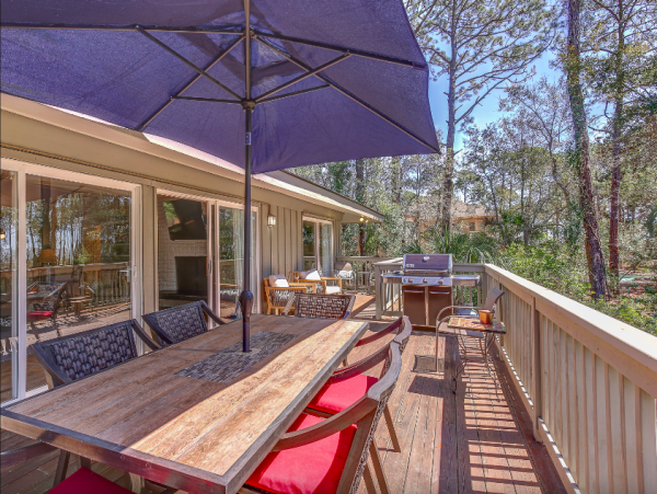 Luxurious Hilton Head Escape with Pool, Spa & Convenient Beach Access