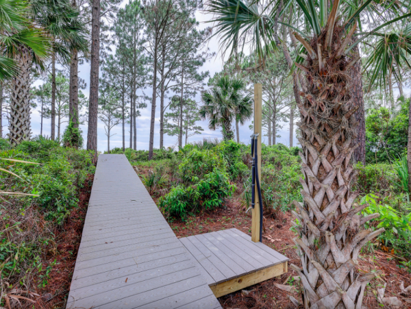 Luxurious Hilton Head Escape with Pool, Spa & Convenient Beach Access