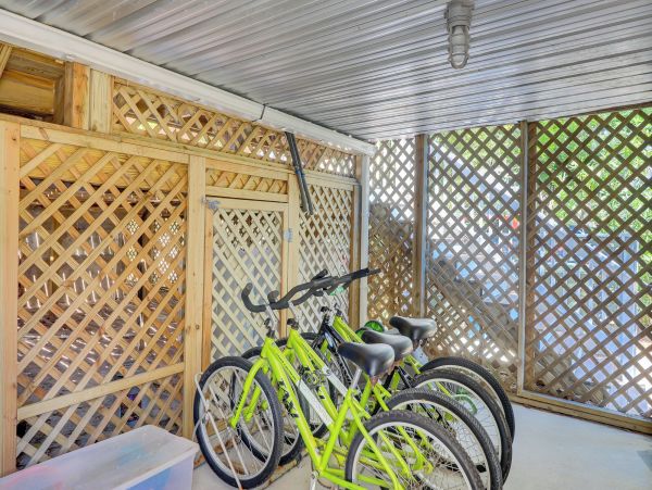 Hilton Head Beach Rental Luxury 5-Bedroom Home with Heated Pool