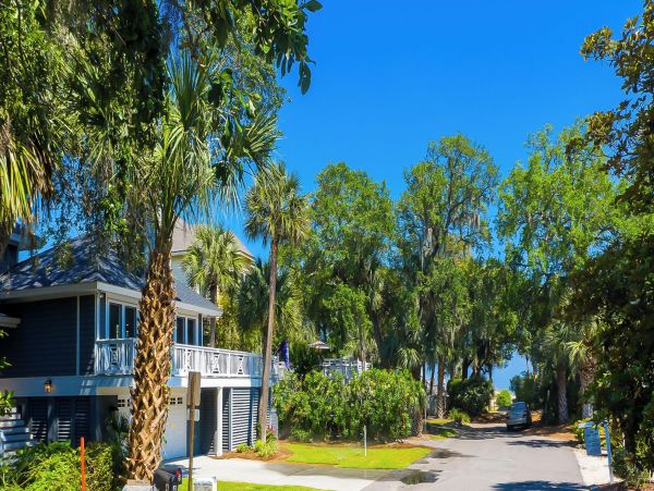 Hilton Head Beach Rental Luxury 5-Bedroom Home with Heated Pool