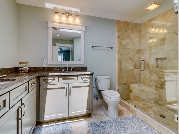 Hilton Head Beach Rental Luxury 5-Bedroom Home with Heated Pool
