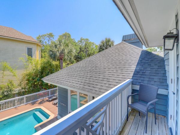 Hilton Head Beach Rental Luxury 5-Bedroom Home with Heated Pool