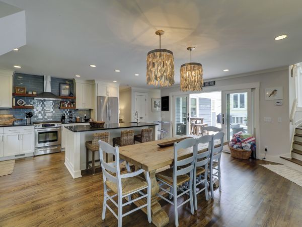 Hilton Head Beach Rental Luxury 5-Bedroom Home with Heated Pool