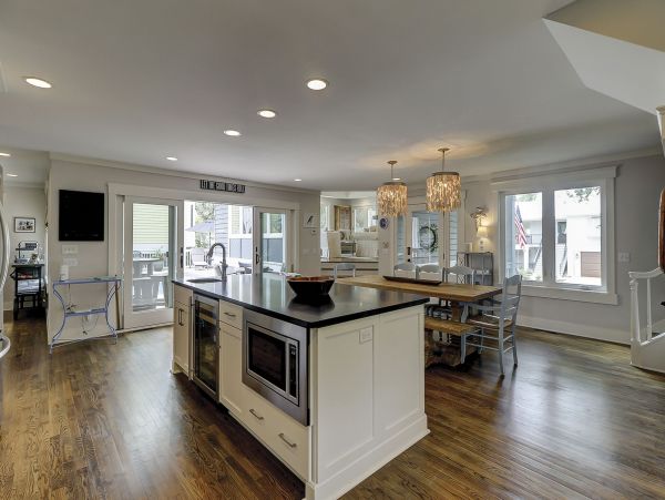 Hilton Head Beach Rental Luxury 5-Bedroom Home with Heated Pool