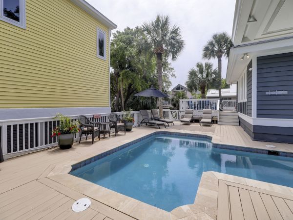 Hilton Head Beach Rental Luxury 5-Bedroom Home with Heated Pool