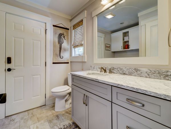 Hilton Head Beach Rental Luxury 5-Bedroom Home with Heated Pool