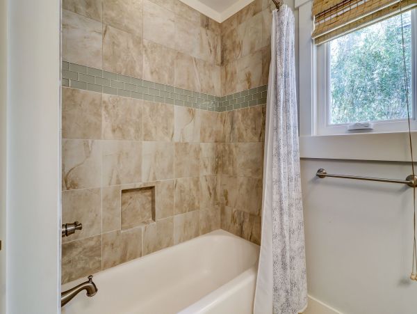 Hilton Head Beach Rental Luxury 5-Bedroom Home with Heated Pool