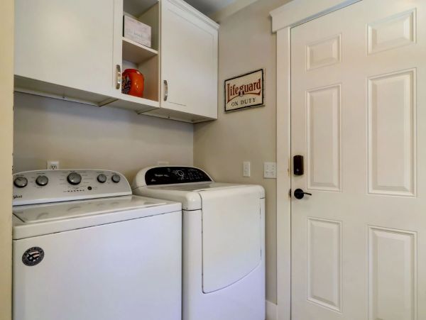 Hilton Head Beach Rental Luxury 5-Bedroom Home with Heated Pool