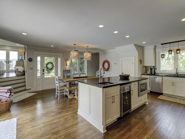 Hilton Head Beach Rental Luxury 5-Bedroom Home with Heated Pool